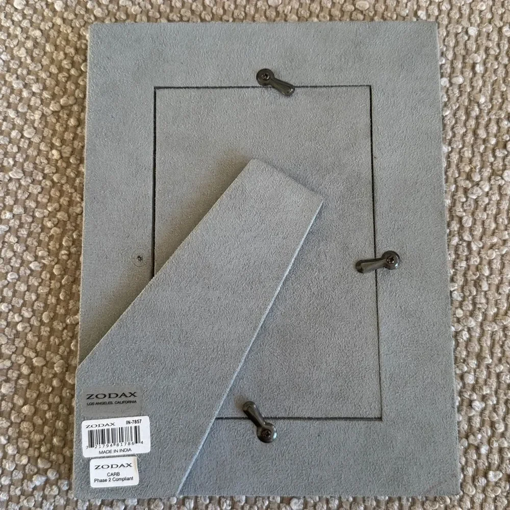ZODAX 4X6 Suede Frame - Picture 6 of 6